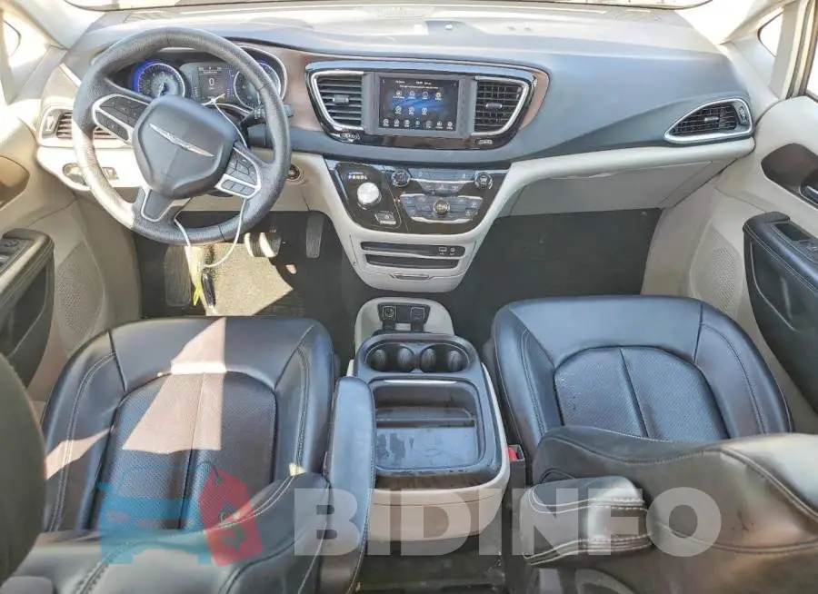 2C4RC1DG0LR260727 Photo# 8