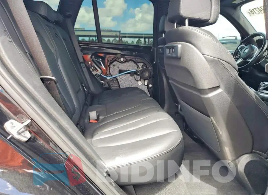 5UXJU4C00N9N04741 Photo# 11