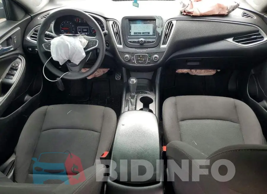 1G1ZB5ST2HF263064 Photo# 8