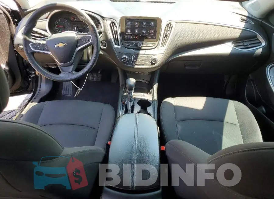 1G1ZD5ST3PF146618 Photo# 8