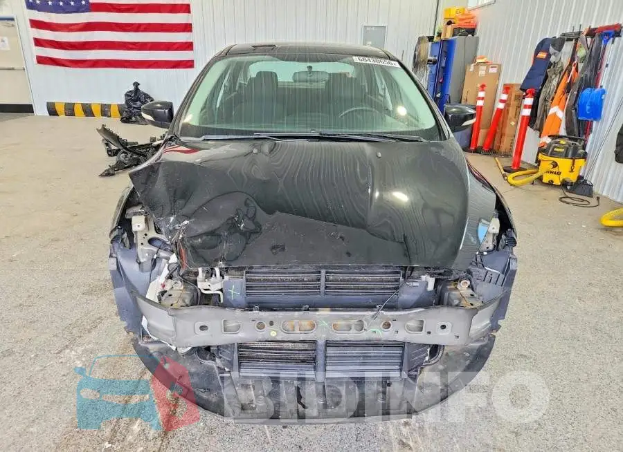 1FADP3F22JL318733 Photo# 5