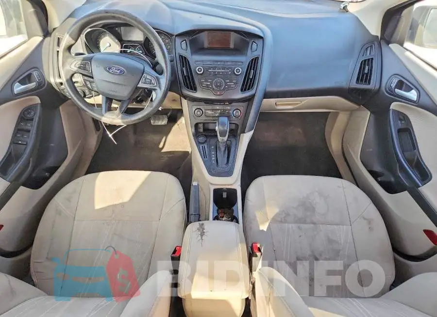 1FADP3F27JL207224 Photo# 8