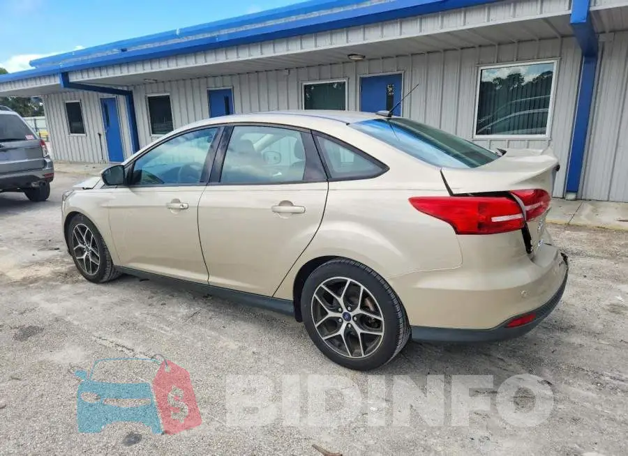 1FADP3H2XJL266233 Photo# 2