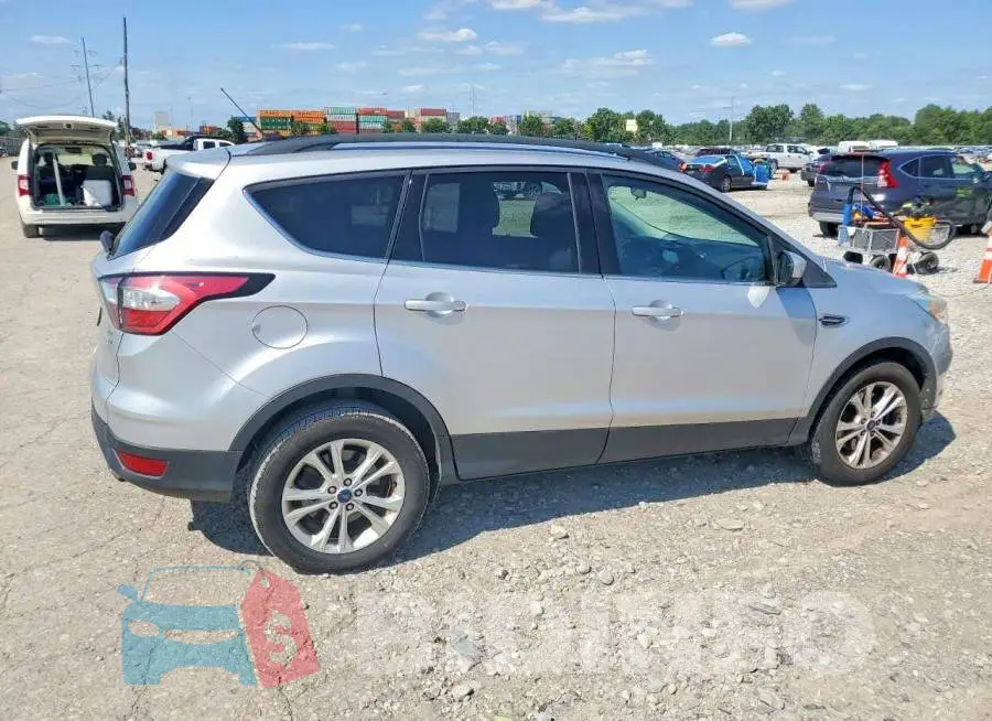 1FMCU9GD5HUB82261 Photo# 3