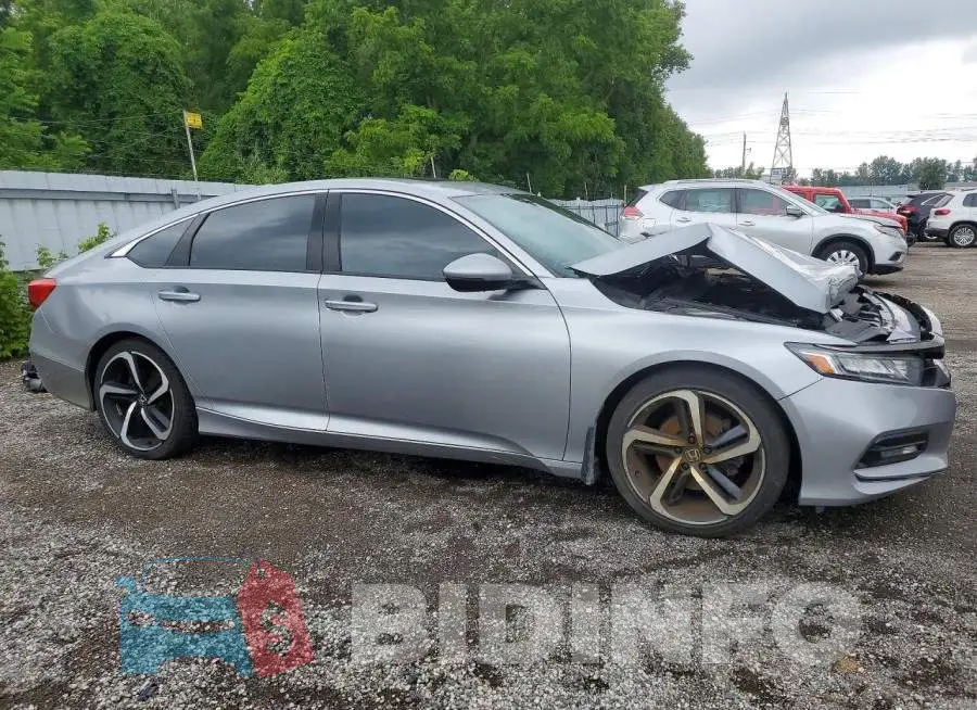 1HGCV1F35JA809660 Photo# 4