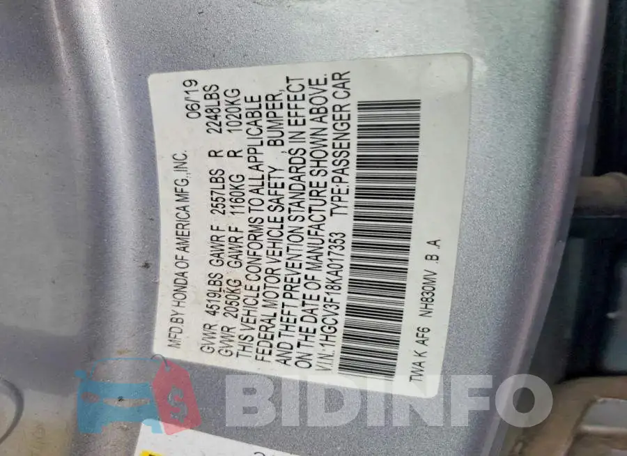 1HGCV3F18KA017353 Photo# 12