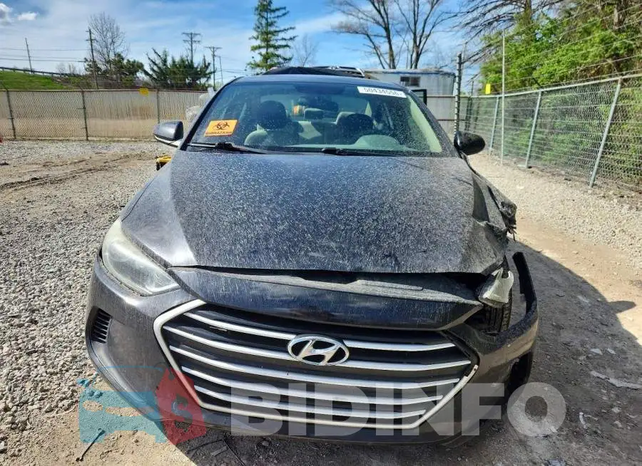 5NPD74LF1HH155742 Photo# 5