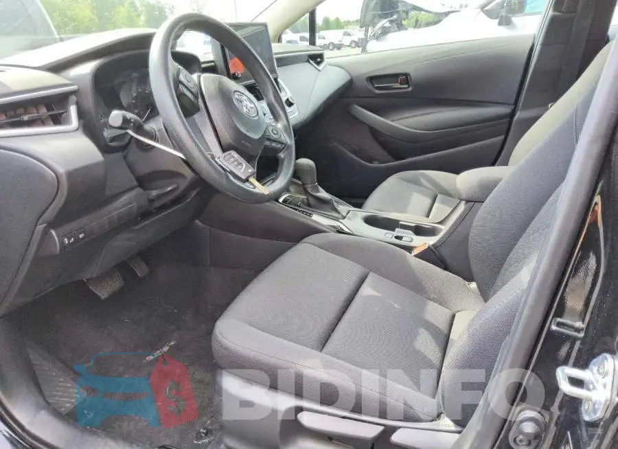 5YFB4MDE8SP311176 Photo# 7