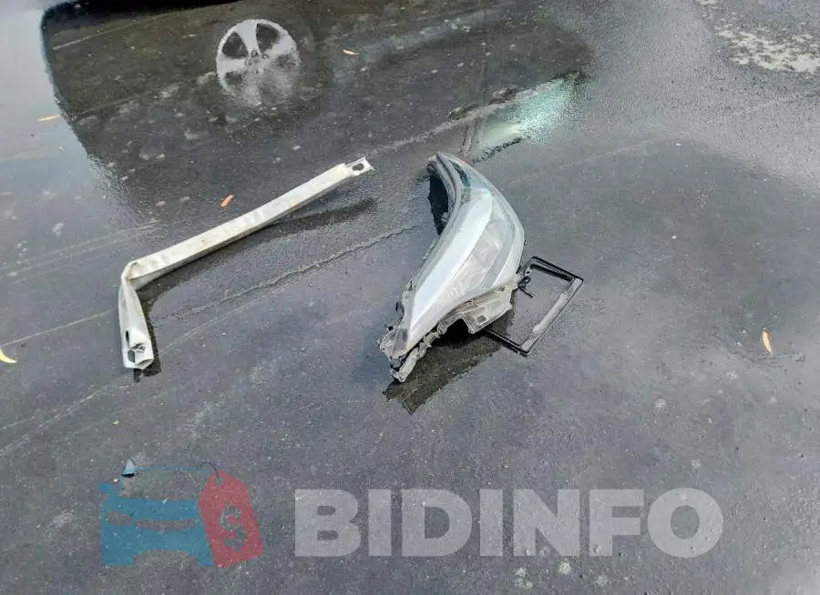 JTNKHMBX8M1099584 Photo# 13