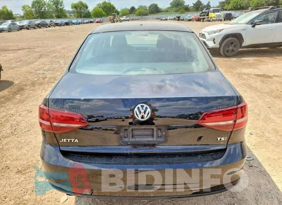 3VW2B7AJ7JM248132 Photo# 6