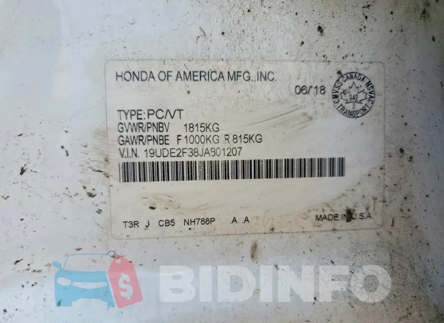 19UDE2F38JA801207 Photo# 12