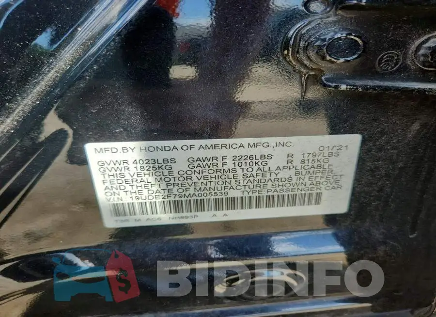 19UDE2F79MA005539 Photo# 13
