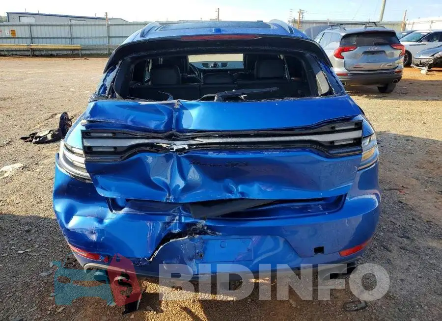 WP1AG2A53MLB51178 Photo# 6