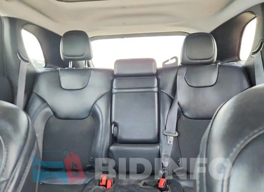 1C4PJLLB5KD403865 Photo# 10