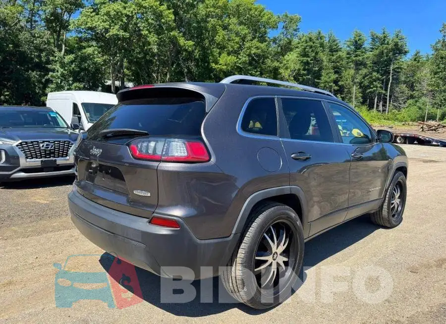 1C4PJMLB9KD182017 Photo# 4