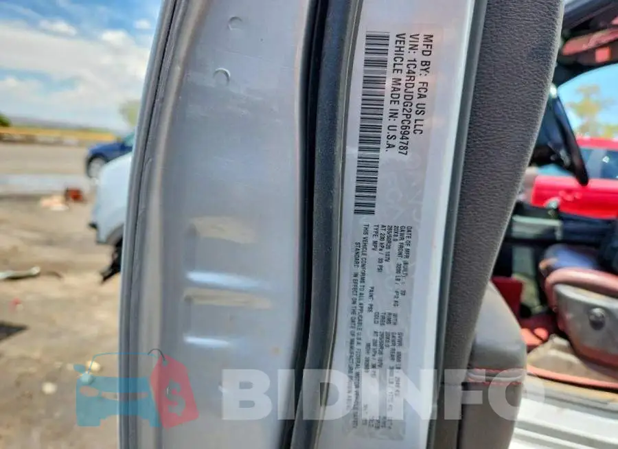 1C4RDJDG2PC694787 Photo# 13