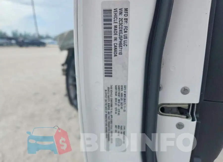 2C3CDXGJ5PH687110 Photo# 12