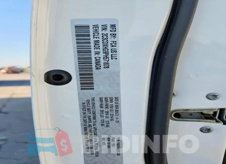 2C3CDXHG9PH571878 Photo# 12