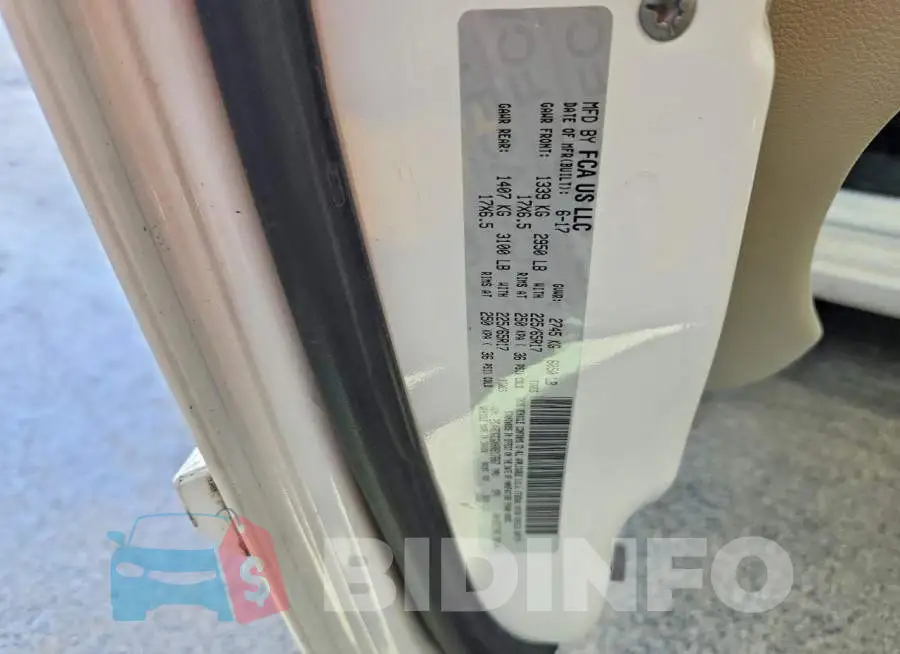 2C4RDGCGXHR817667 Photo# 13