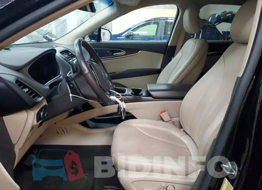 2LMPJ8L92KBL40689 Photo# 7