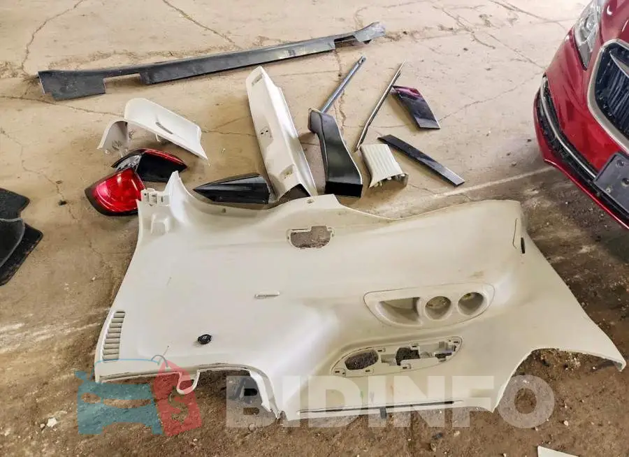 2C4RC1EG5JR194736 Photo# 13