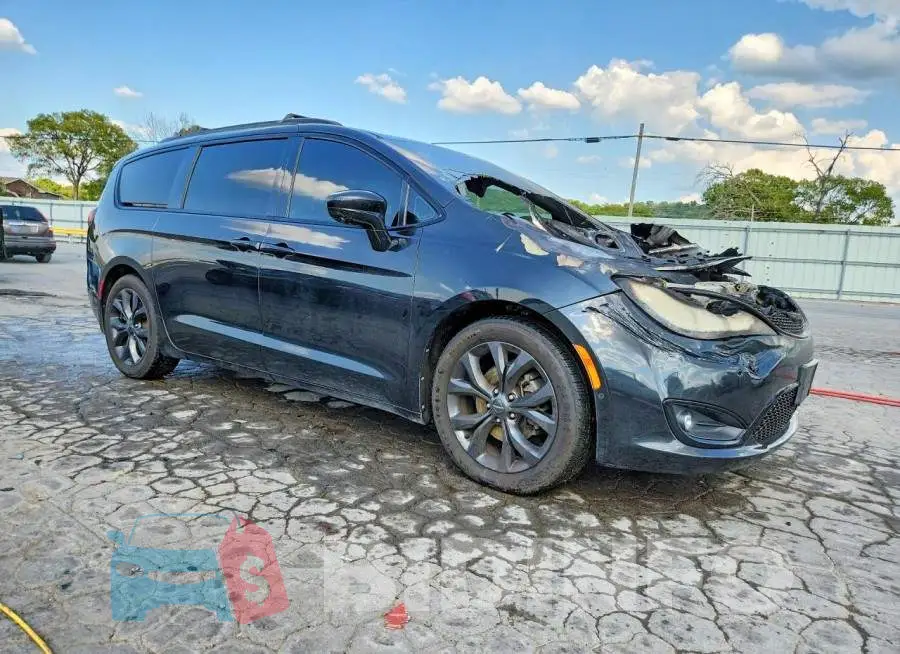 2C4RC1EG6JR204240 Photo# 4