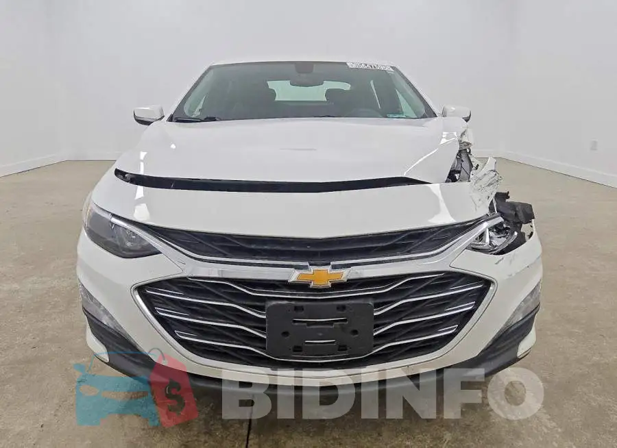 1G1ZD5ST3NF118217 Photo# 5