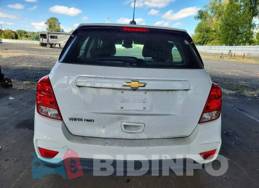 KL7CJNSB1HB185887 Photo# 6