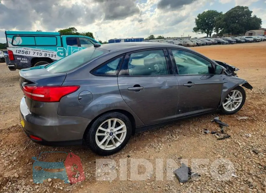 1FADP3F22JL319333 Photo# 3