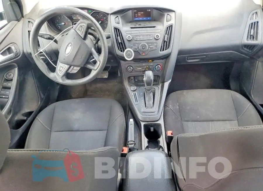 1FADP3F24HL279427 Photo# 8