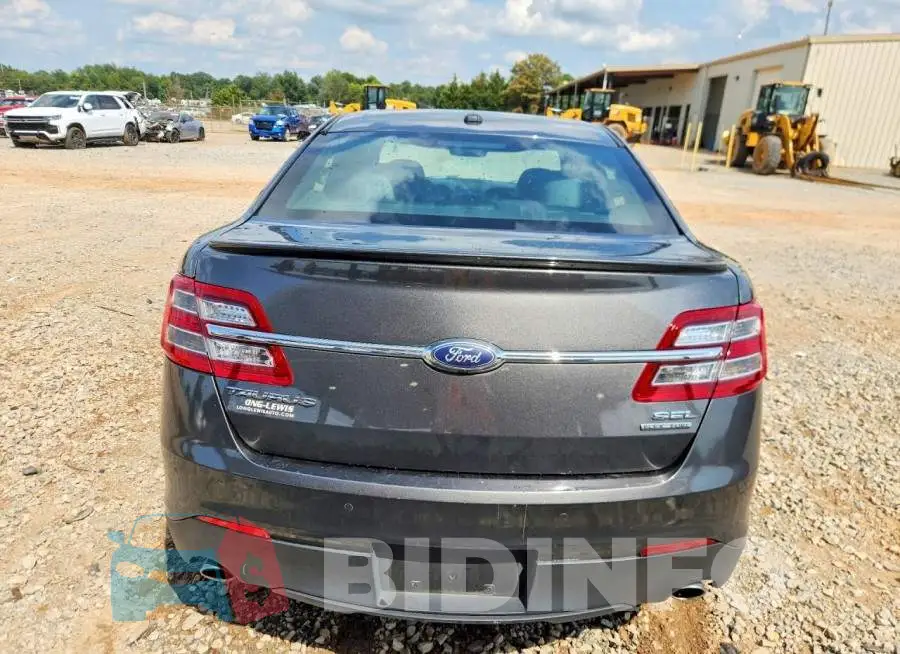 1FAHP2E85JG132369 Photo# 6