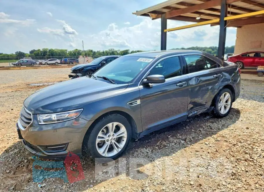 1FAHP2E85JG132369 Photo# 1