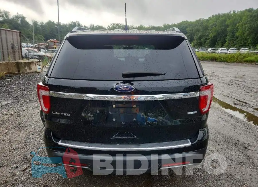 1FM5K8FH6JGA45184 Photo# 6