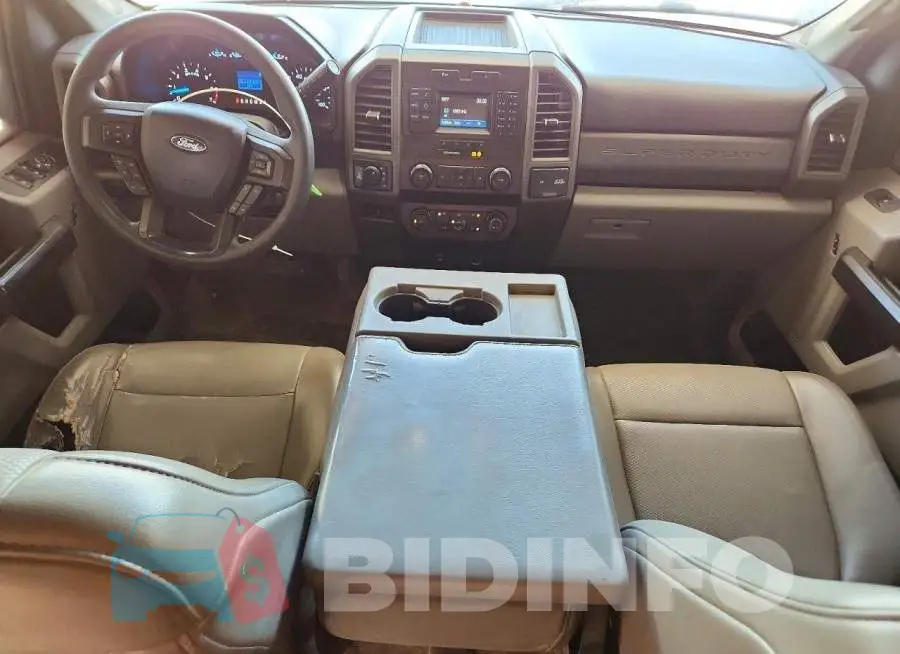 1FT8W3B61KEC96897 Photo# 8