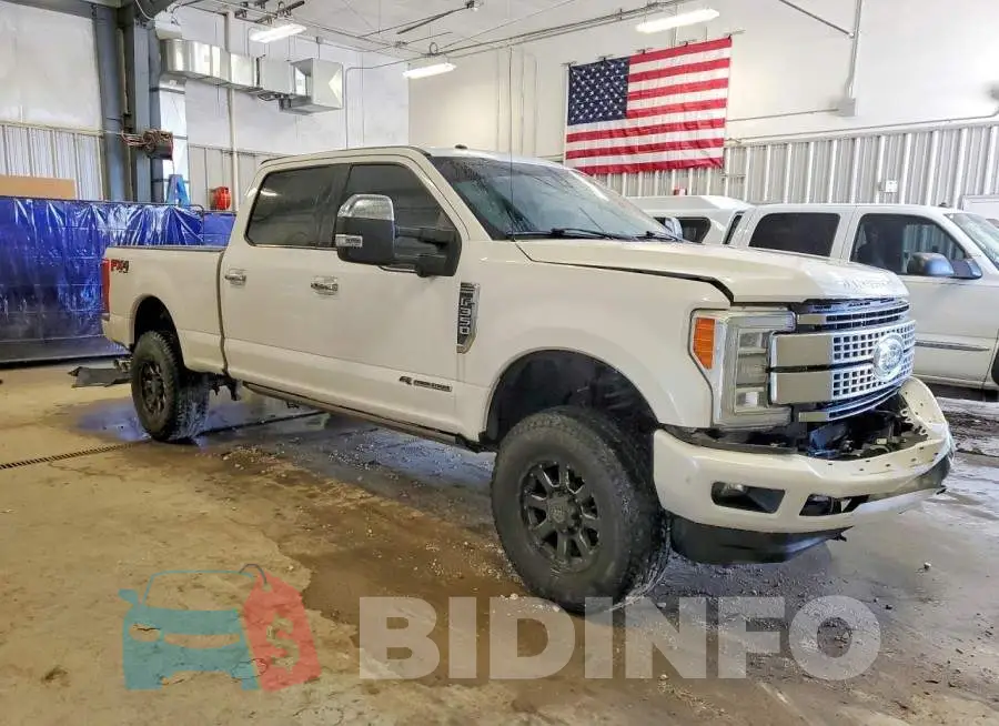 1FT8W3BT4HEF17455 Photo# 4