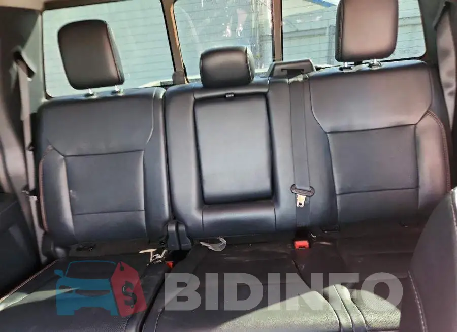 1FT8W3BTXPED48184 Photo# 10