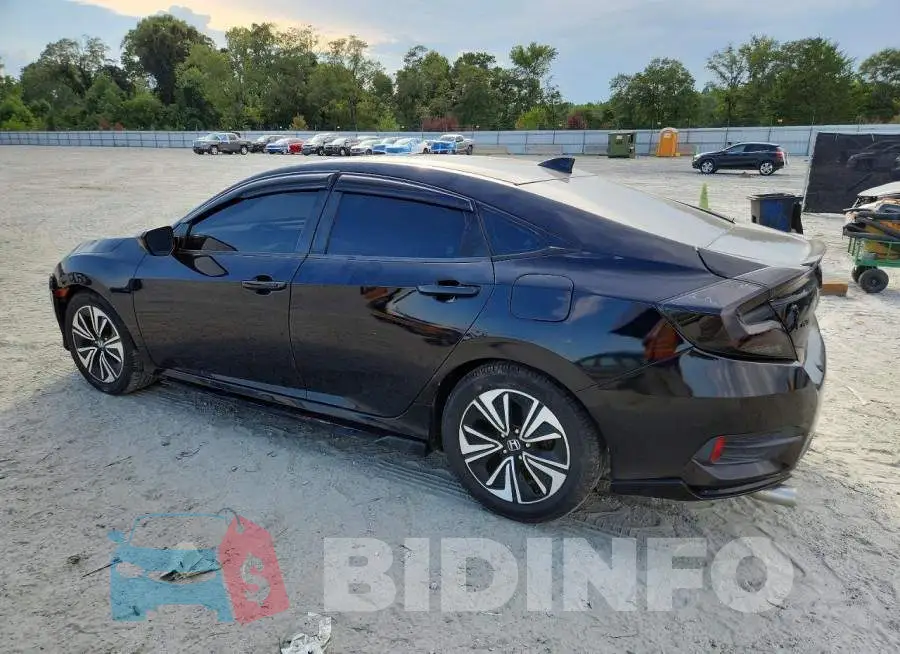 19XFC1E36HE019617 Photo# 2