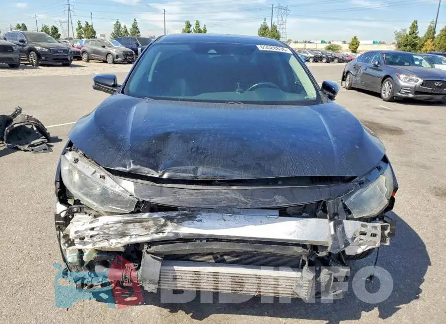 19XFC1F37KE214728 Photo# 5