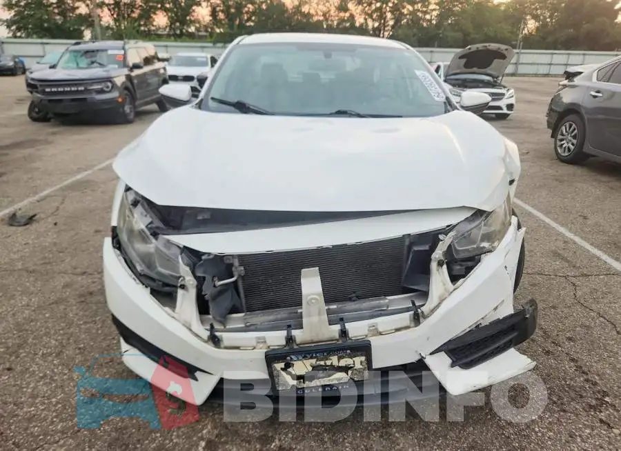 19XFC2F56HE067625 Photo# 5