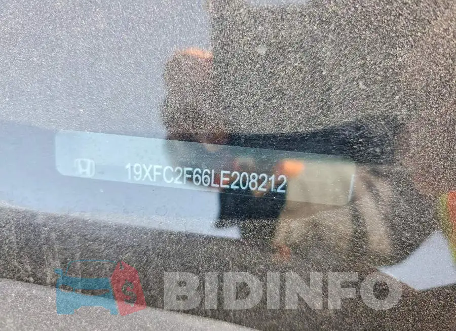 19XFC2F66LE208212 Photo# 12