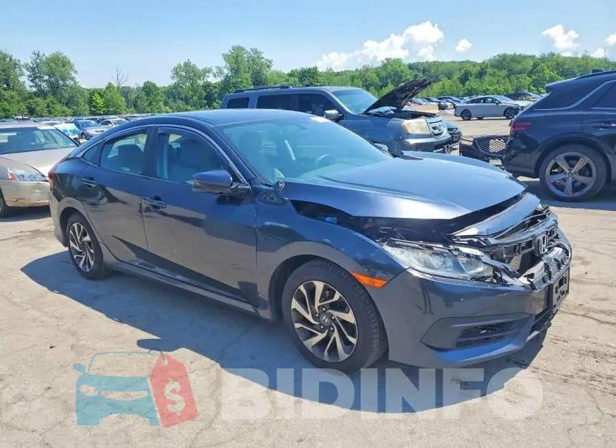 19XFC2F79HE228261 Photo# 4
