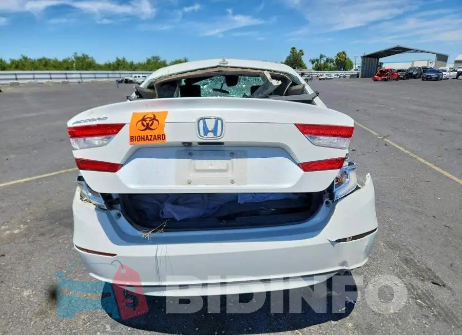 1HGCV1F19KA152846 Photo# 6