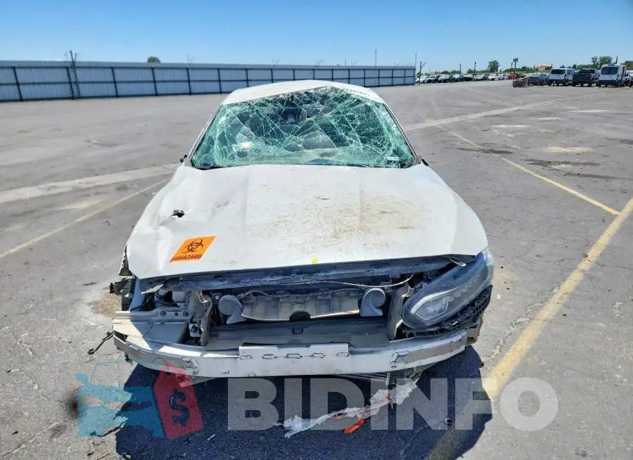 1HGCV1F19KA152846 Photo# 5