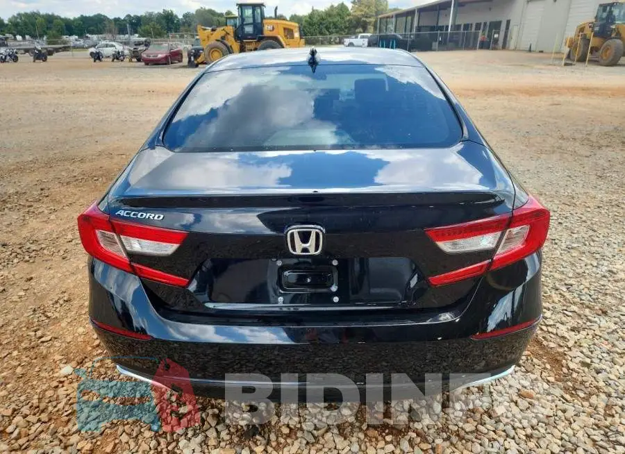 1HGCV1F45JA011443 Photo# 6