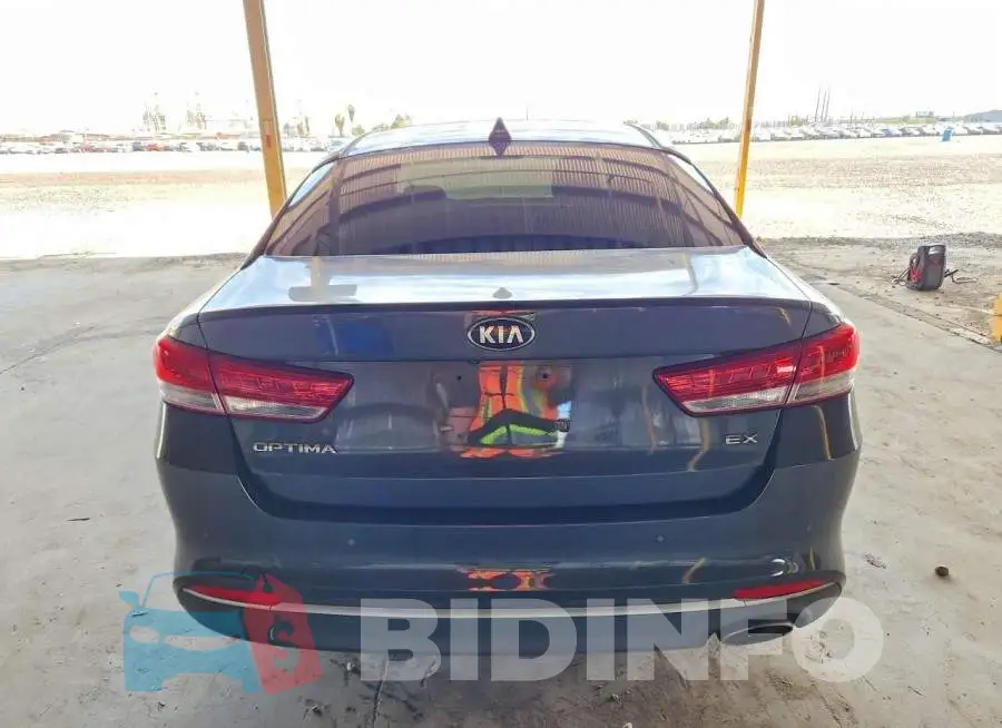 5XXGU4L31JG271133 Photo# 6