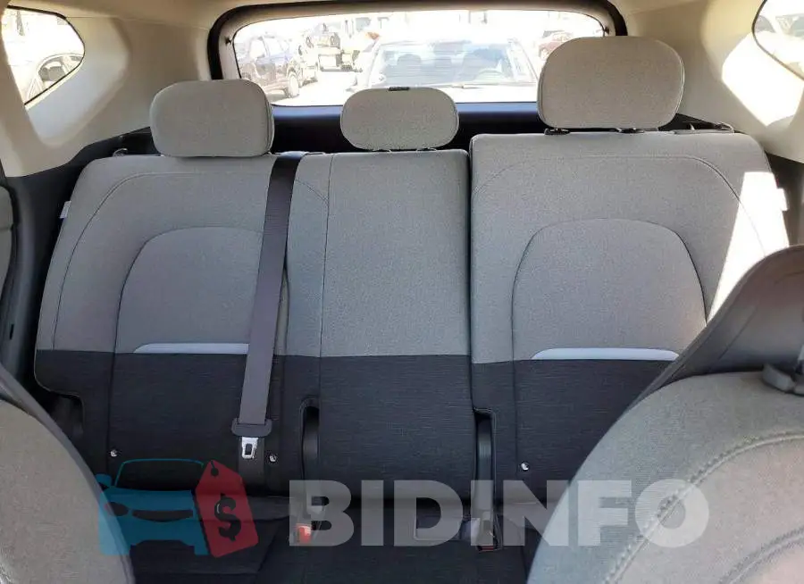 KNDEL3D33V7015111 Photo# 10