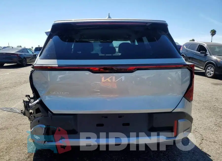 KNDEL3D33V7015111 Photo# 6