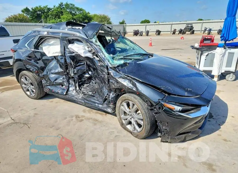 3MVDMBCM4SM797027 Photo# 4