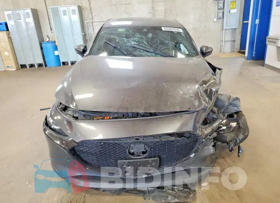 JM1BPALL5M1402032 Photo# 5
