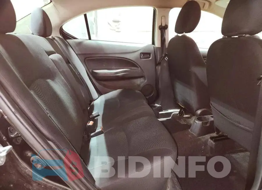ML32F3FJ3KHF13083 Photo# 10